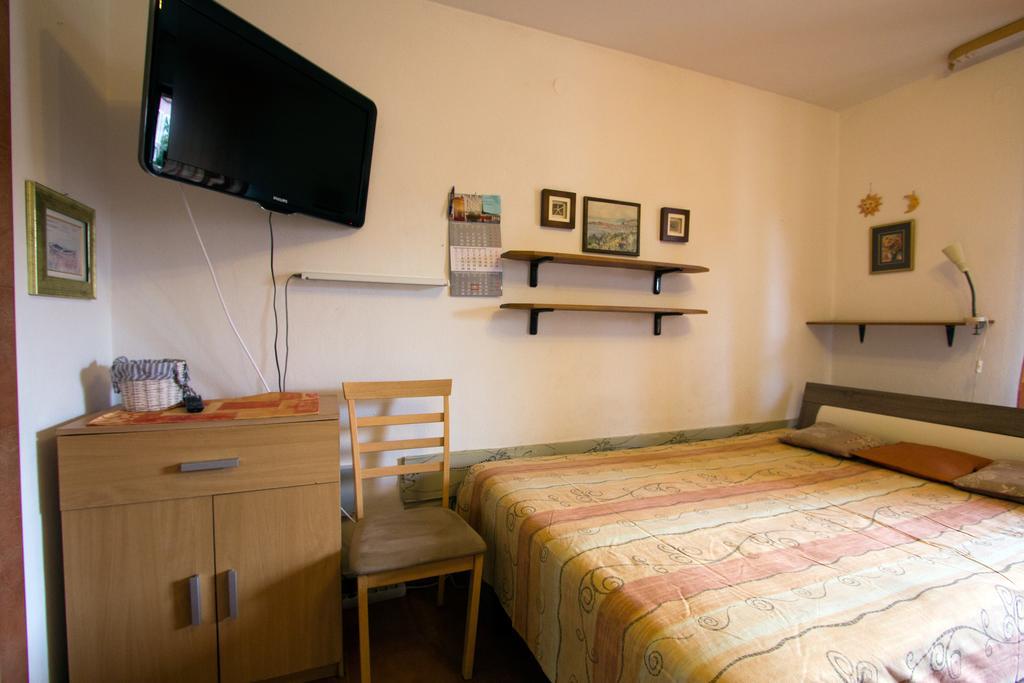 Apartments Petric Capodistria Esterno foto